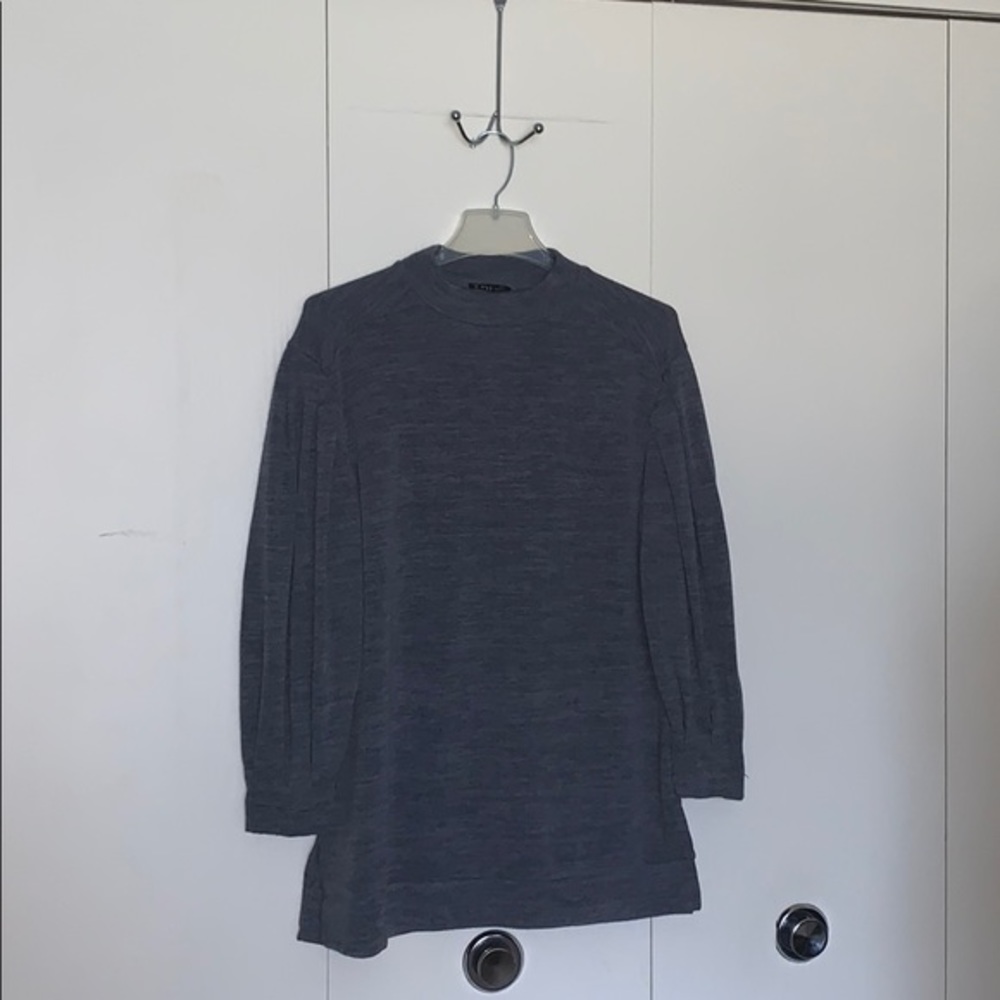 Very J Grey Top Size Small Pre Owned
